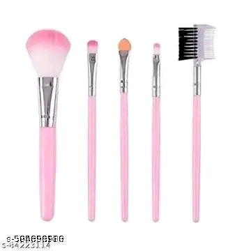 A Proffesional makeup kit for women and girls  Name: A Proffesional makeup kit for women and girls